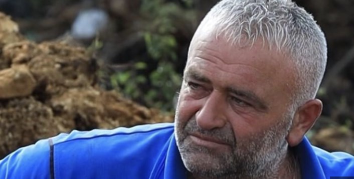 “Babi hajde se kam frikë”, historia e trishte e varrmihësit ne Tirane: Dëgjoja të qarën e një fëmijë ne varr, kur i afrohesha..